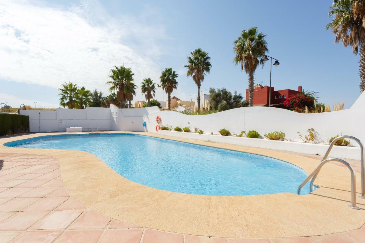 Bonito Apartamento En Campo De Golf Con Piscina 桑卢卡尔-德巴拉梅达 外观 照片